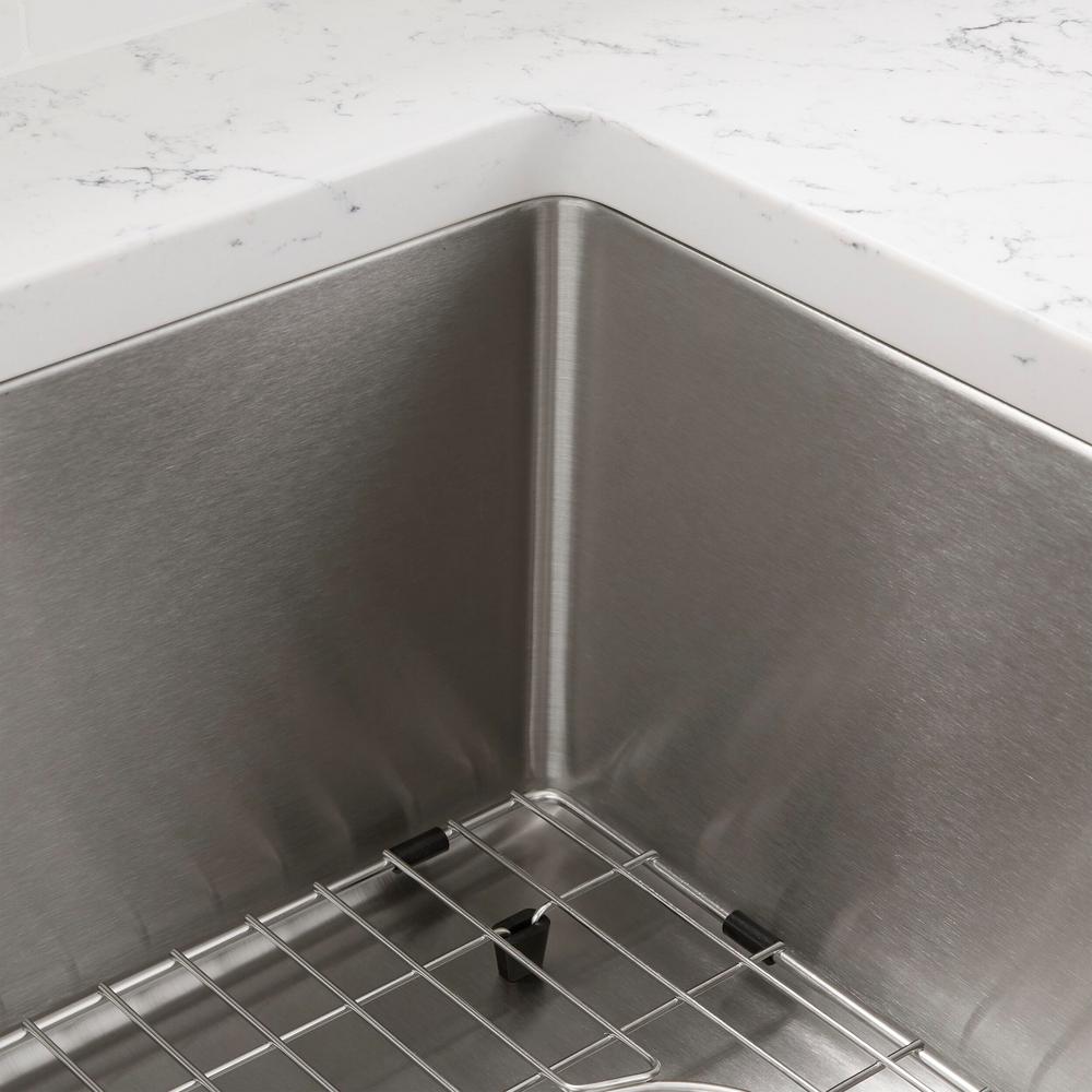 brushed-stainless-steel-glacier-bay-undermount-kitchen-sinks-vur2318a1-a0_1000