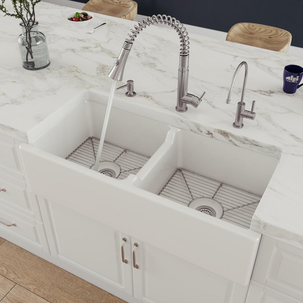 Smooth Farmhouse Apron Fireclay 39 in. Double Basin Kitchen Sink in White Smooth Farmhouse Apron Fireclay 39 in. Double Basin Kitchen Sink in White